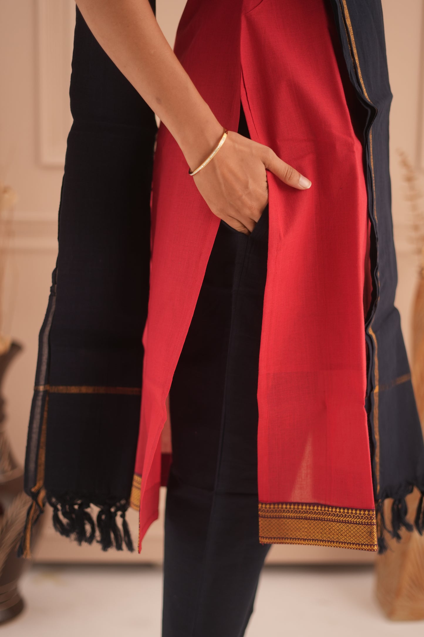 Aathirai Maternity Kurti ( 3-Piece Set)