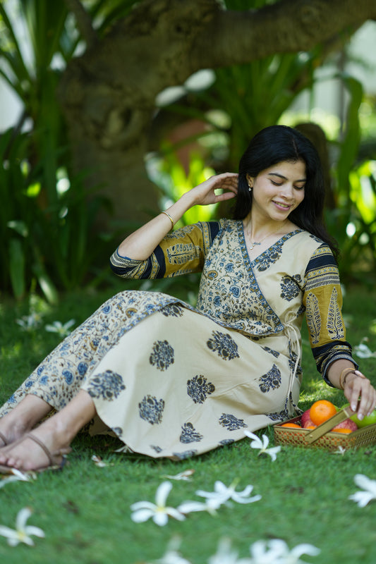 Vihana Maternity Dress