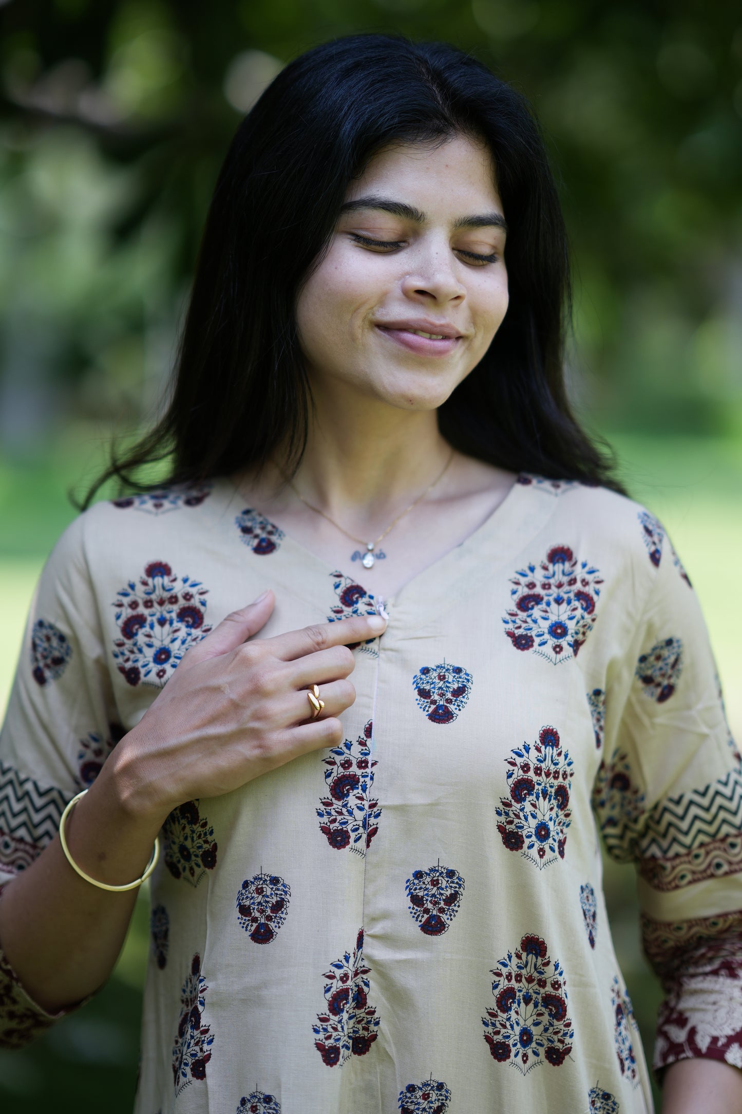Thiya Maternity Dress