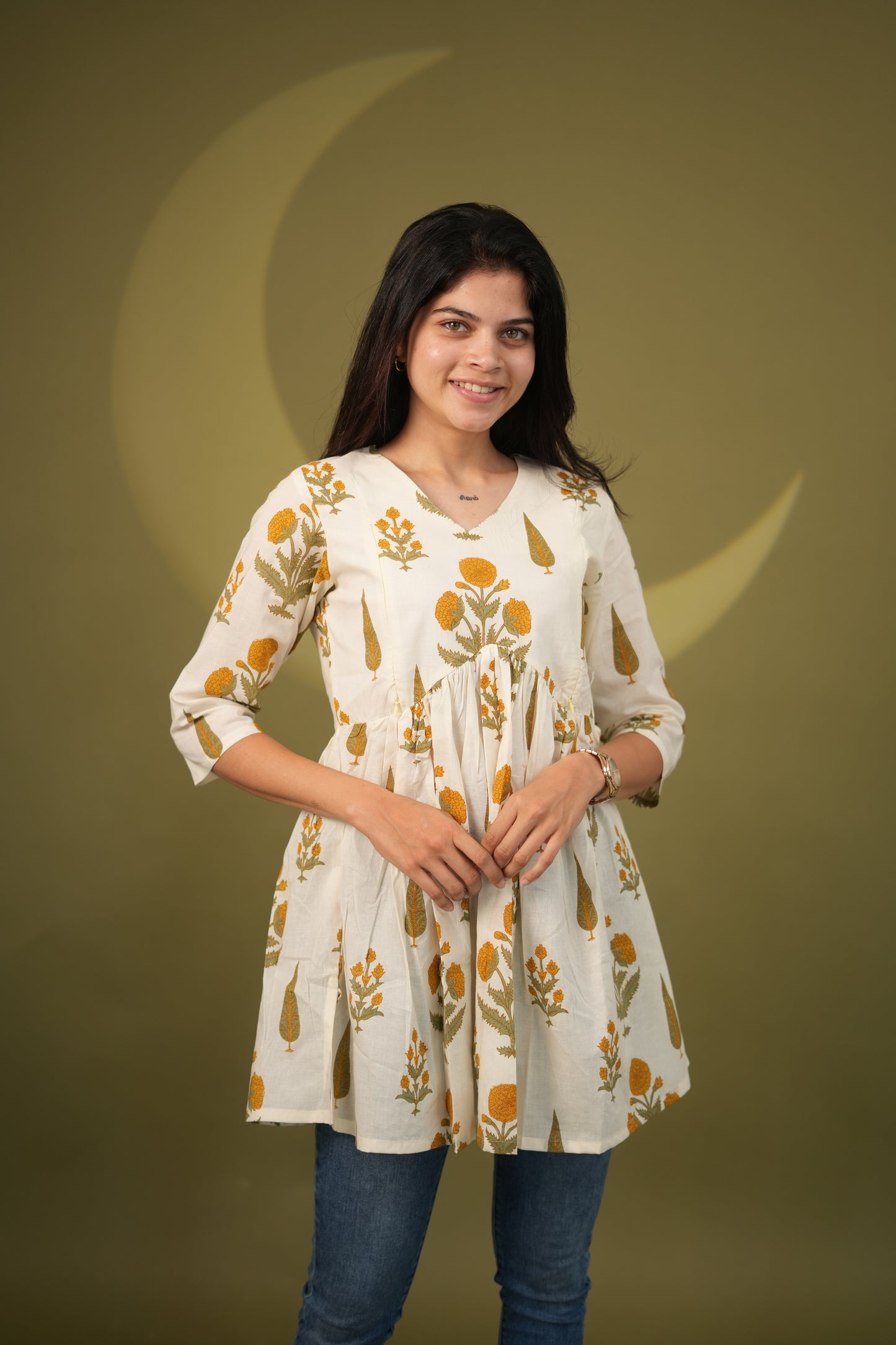 Elvina Short Top