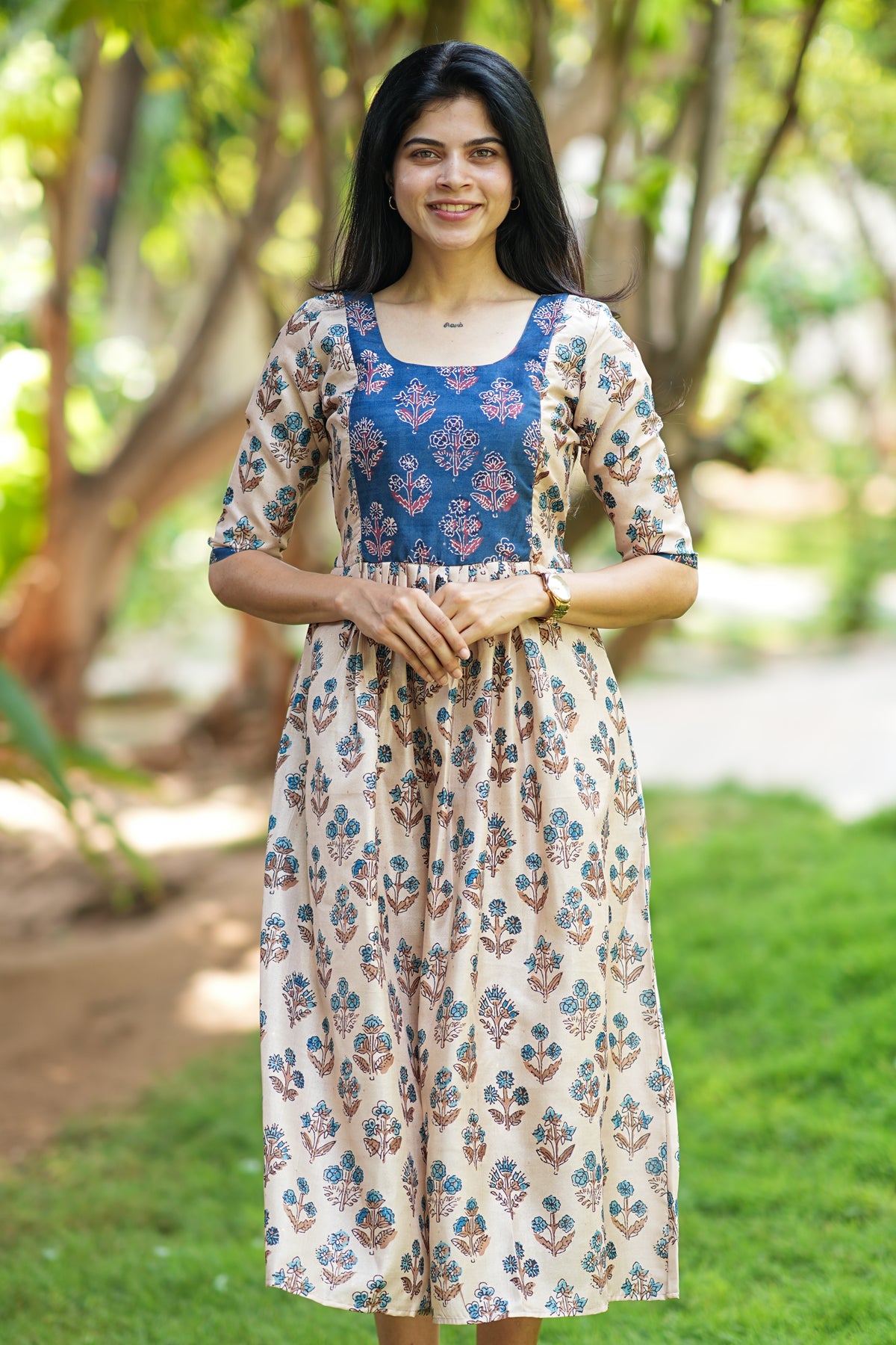 Evara Maternity Maxi