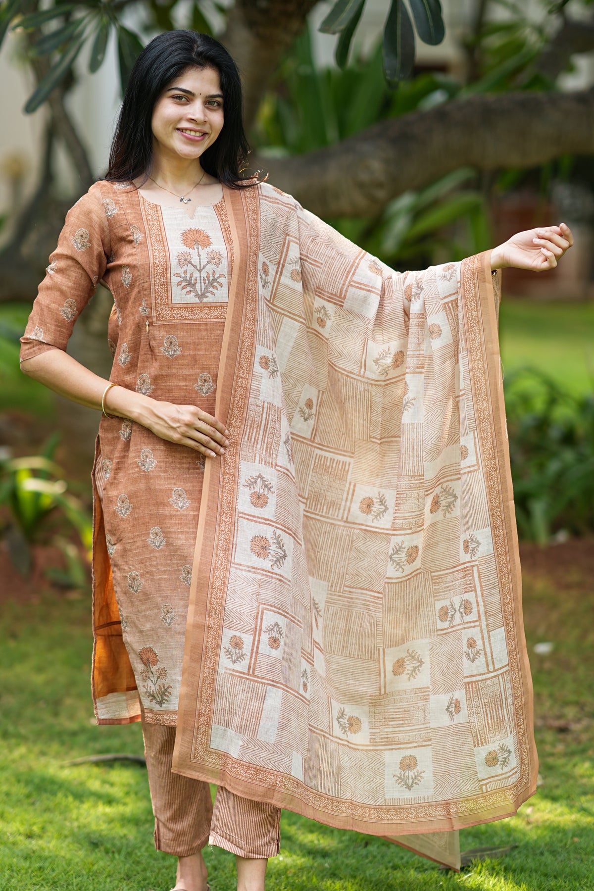 Saaral Maternity Kurti ( 3-Piece Set)