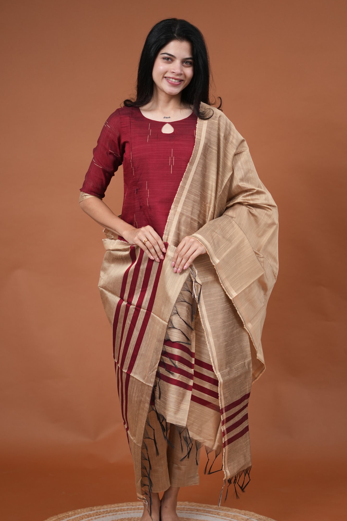 Yalisai Maternity kurti ( 3-Piece Set)