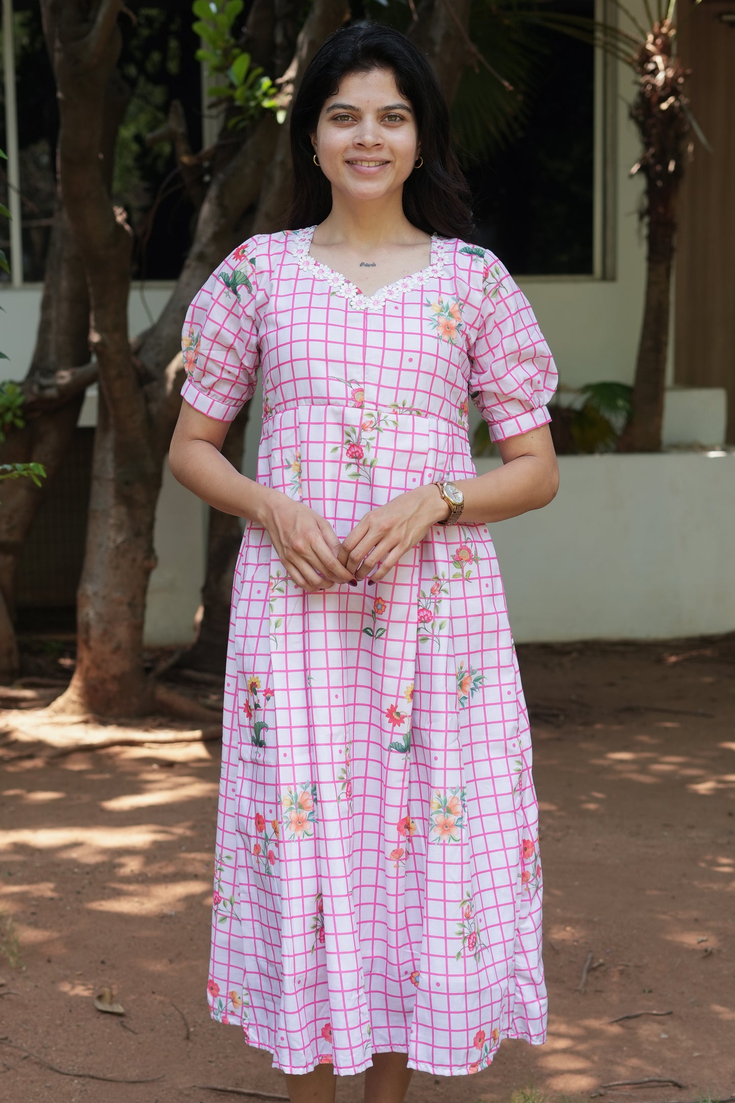 Genelia- MaternityMaxi
