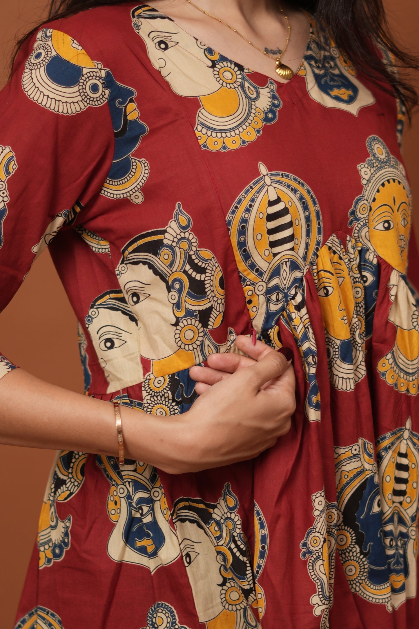 Shakti Short Top