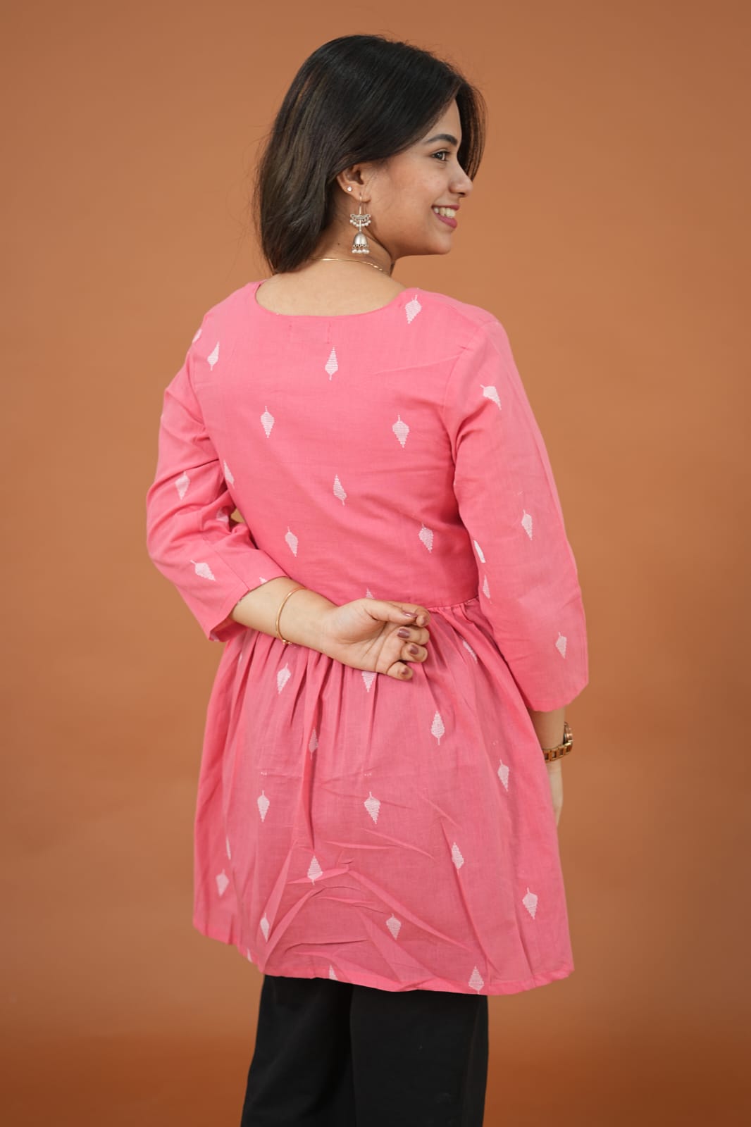 Ariya Short Top