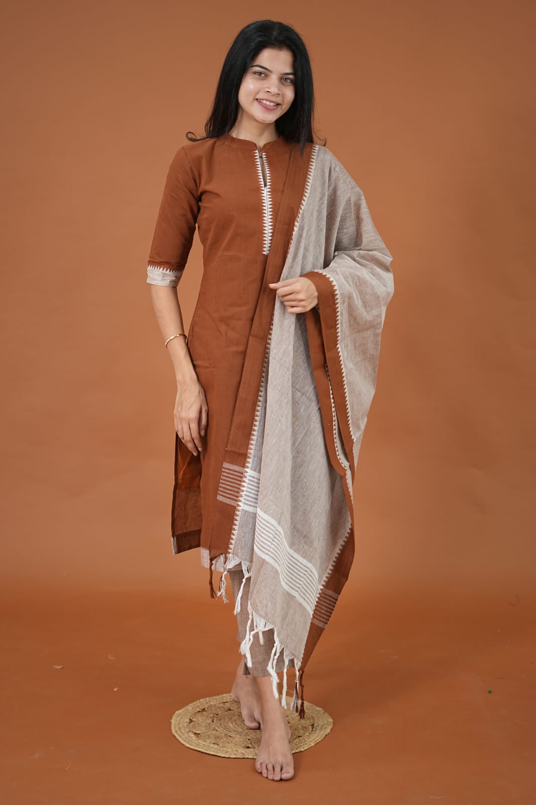Iniyal Maternity Kurti ( 3-Piece Set)