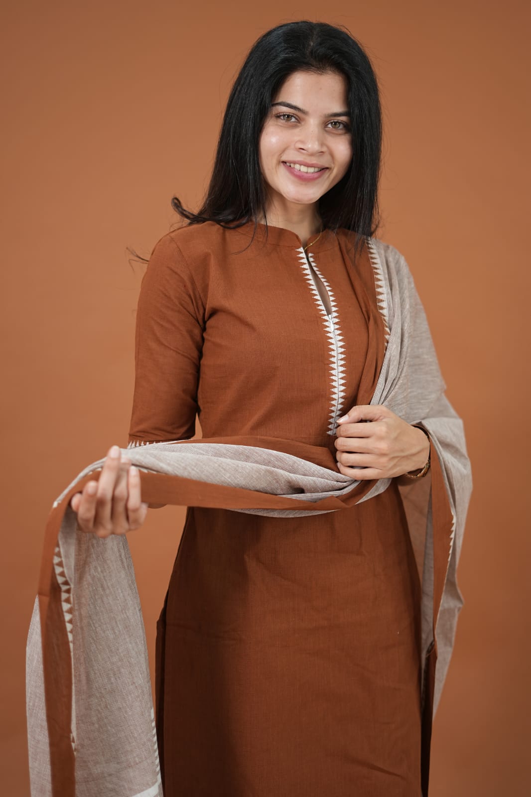 Iniyal Maternity Kurti ( 3-Piece Set)